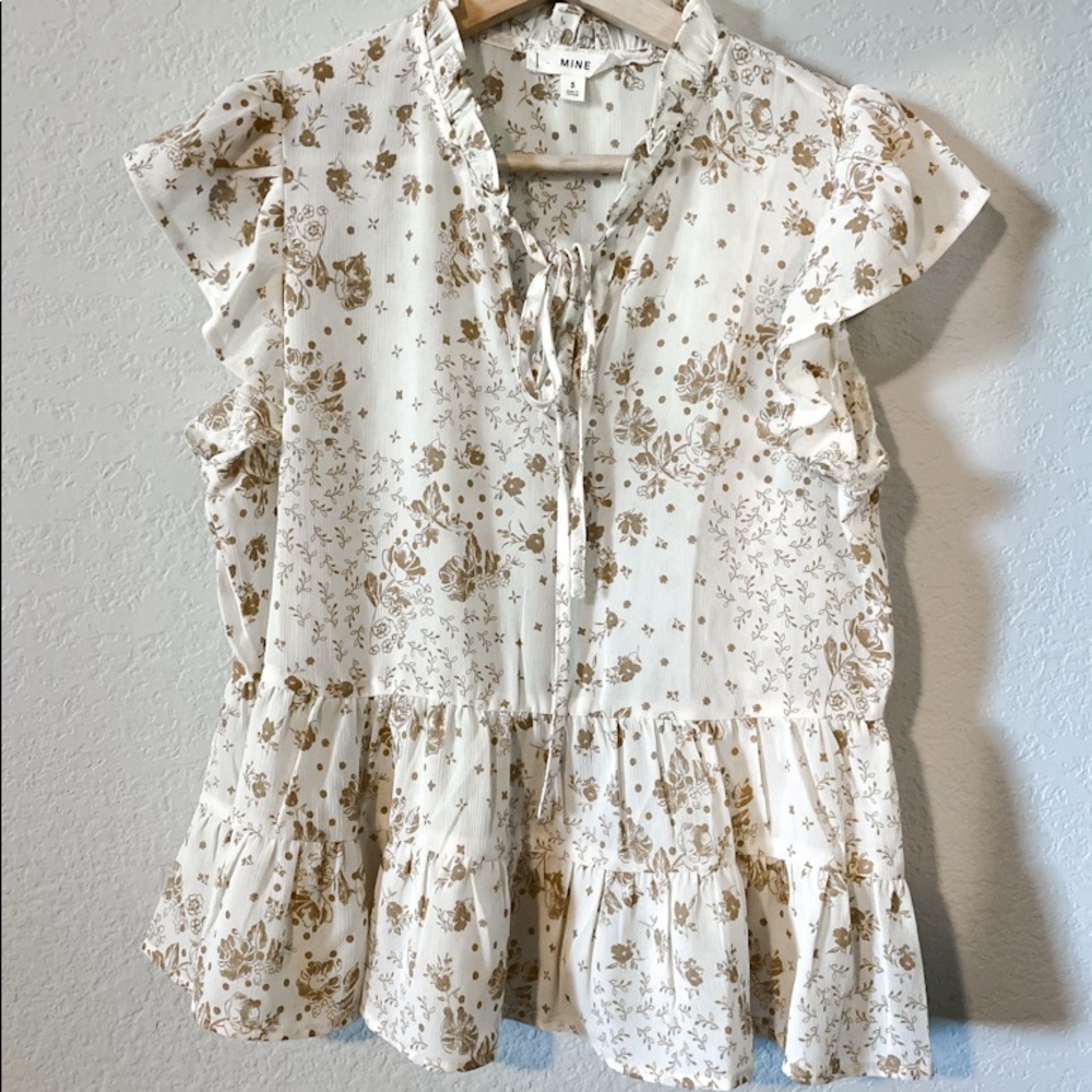 SOLD.  Neutral Boho Ruffled Top - Picture 3 of 4